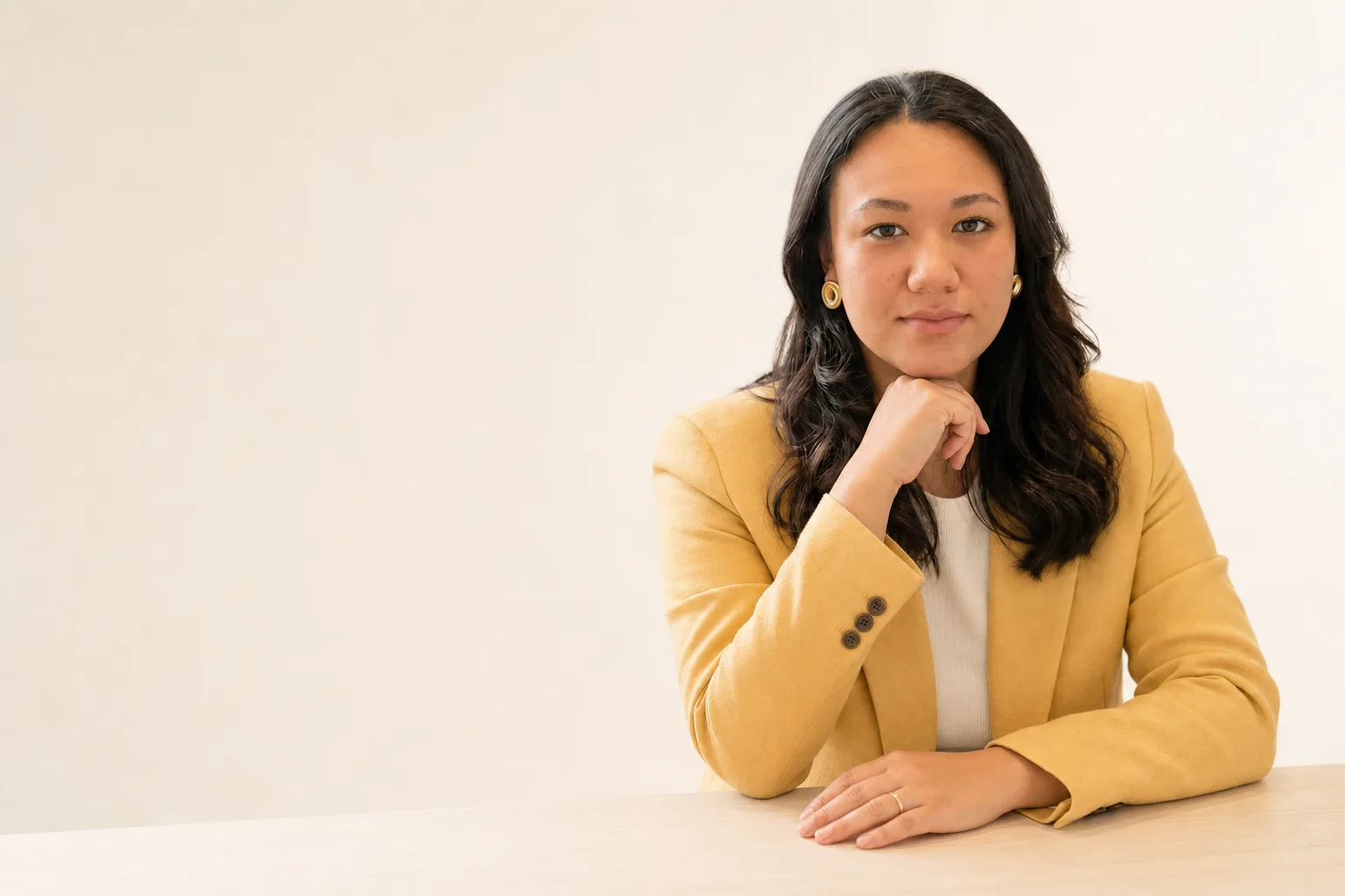 Camille Wehrling dans un portrait éditorial lumineux